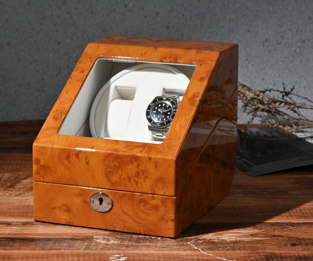 LUHW ローテンシュラガー 木製8連ワインディングマシーン 回転 腕時計